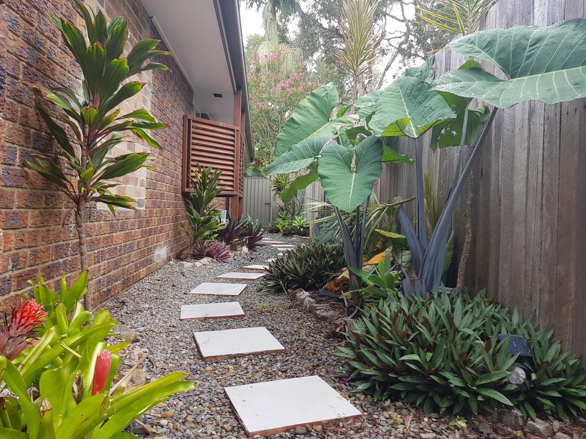Pandanus Spa Cottage Coolum Beach Eksteriør billede